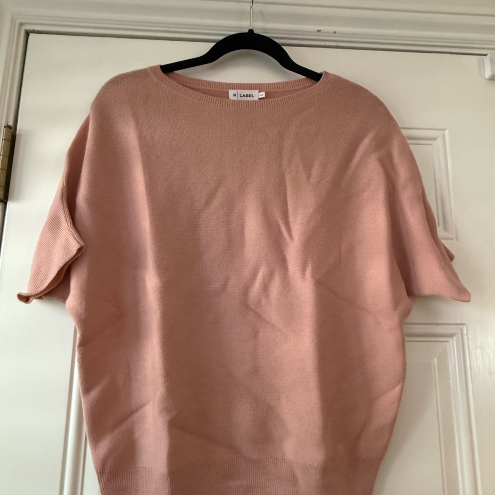 R Label The Reset Essential Pullover